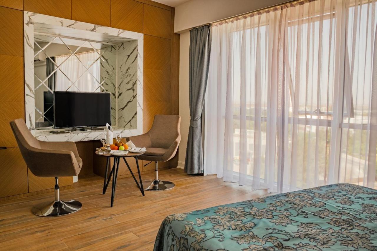 Novel Centre Point Hotel ฟามากุสต้า ภายนอก รูปภาพ