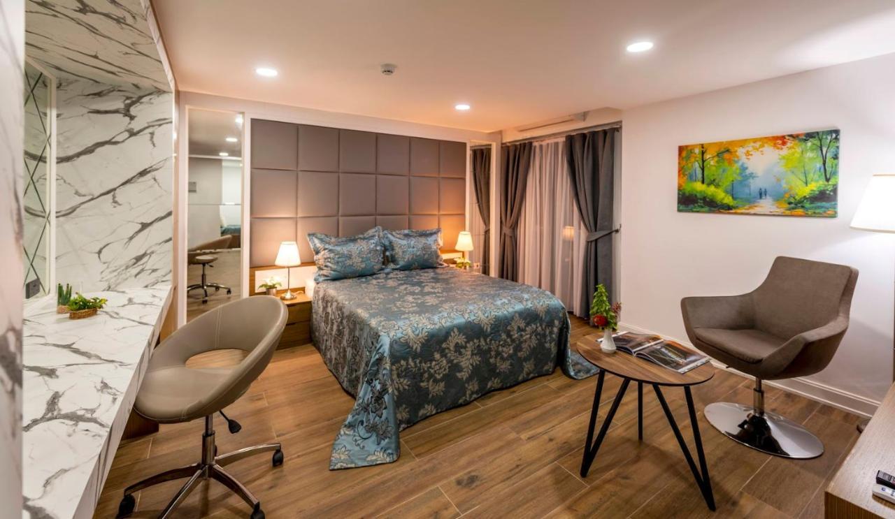 Novel Centre Point Hotel ฟามากุสต้า ภายนอก รูปภาพ