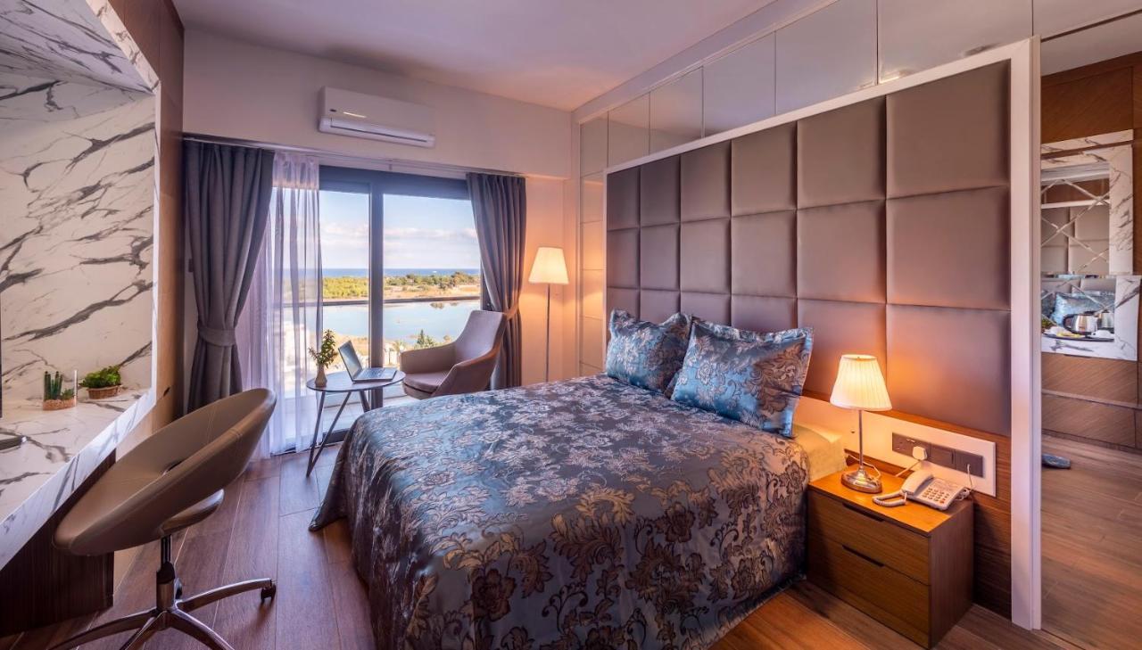 Novel Centre Point Hotel ฟามากุสต้า ภายนอก รูปภาพ